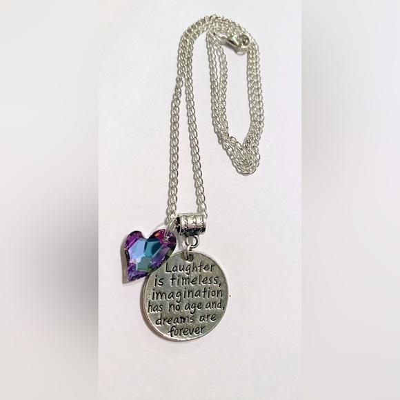 Laughter inspirational quote pendant necklace with crystal heart - Picture 2 of 4